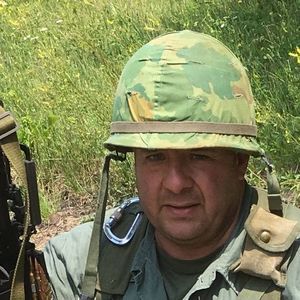 Meet your Posher, Damian